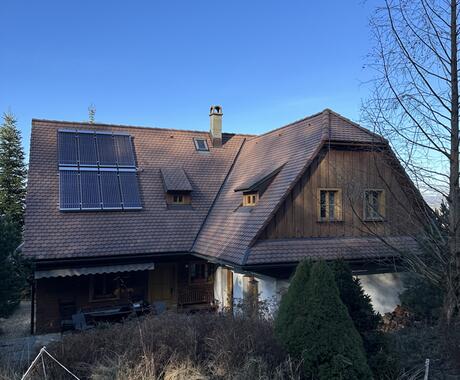 Reference Fototermické kolektory pro TUV, přitápění a bazén.